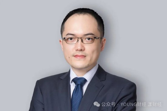卓盛国际 张坤卸任副总，易方达告别“明星挂帅”时代